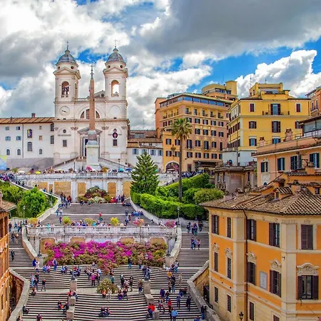 Mytale Luxury Spagna