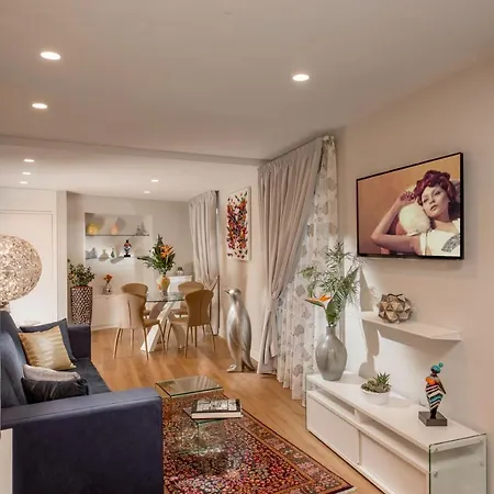 Apartment Mytale Luxury Spagna *